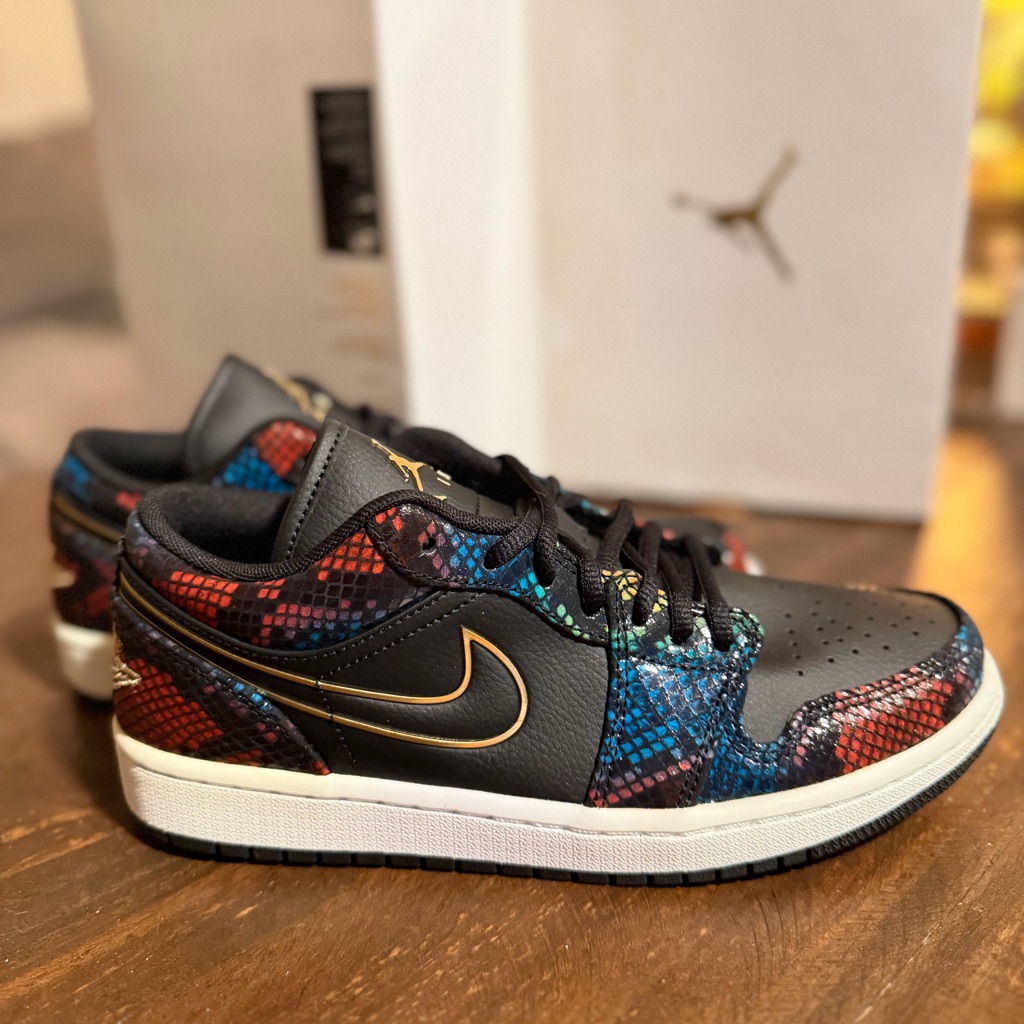 Deadstock Nike Air Jordan 1 Low 'Multi Color Snakeskin' -9m